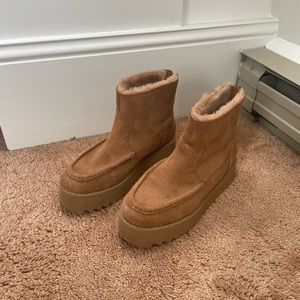 Platform Mini Uggs in Chestnut